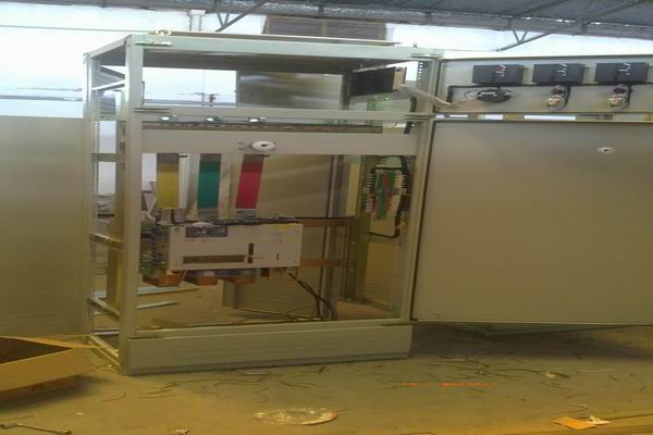 配电柜-3683品牌总闸配电柜的使用原则